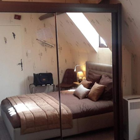 Fred Et Jules Bed & Breakfast Beaulieu-sur-Dordogne Ruang foto